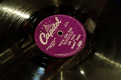 Capitolで電気録音したSP盤「 Les Paul & Mary FordのVAYA CON DIOS」