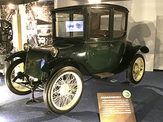 1920年製Milburn電気自動車